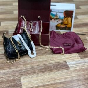 BRANDED CROSS BODY